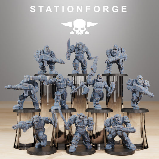Berserkers Orkaz | Space Orcs (10) - Stationforge | 3D-printed Miniatures